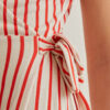 VESTIDO MIDI CRUZADO CON RAYAS ROJAS de COMPAÑÍA FANTÁSTICA - Imagen 3