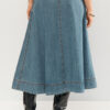 FALDA MIDI NUSANDIE DE TEJIDO DENIM AZUL MEDIO de NÜMPH - Imagen 3