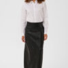 FALDA LARGA KAARENSE EN COLOR NEGRO EFECTO PIEL de KAFFE CLOTHING - Imagen 3